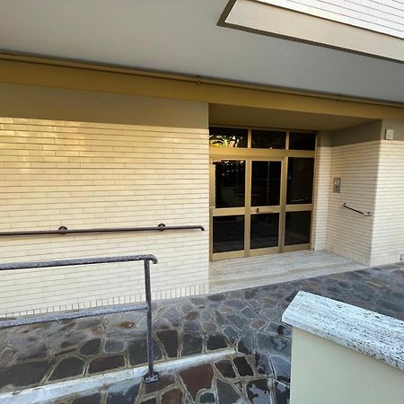 Appartamento Via Dei Fabbri Navali Lido di Ostia Exterior foto